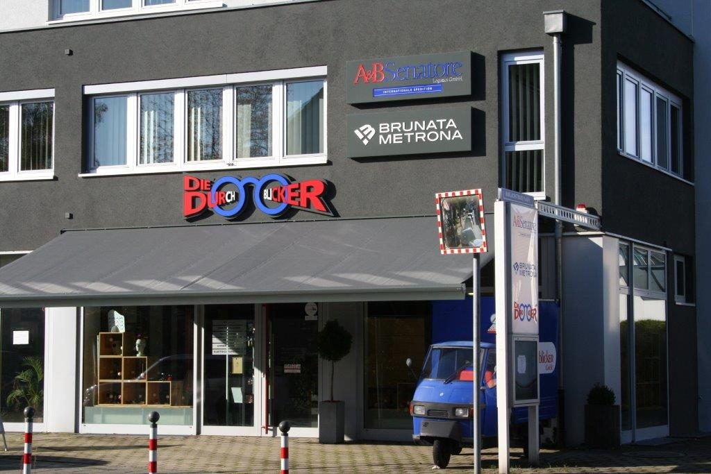 Ladenansicht Laden von außen Optiker Die Durchblicker Nürnberg Herpersdorf